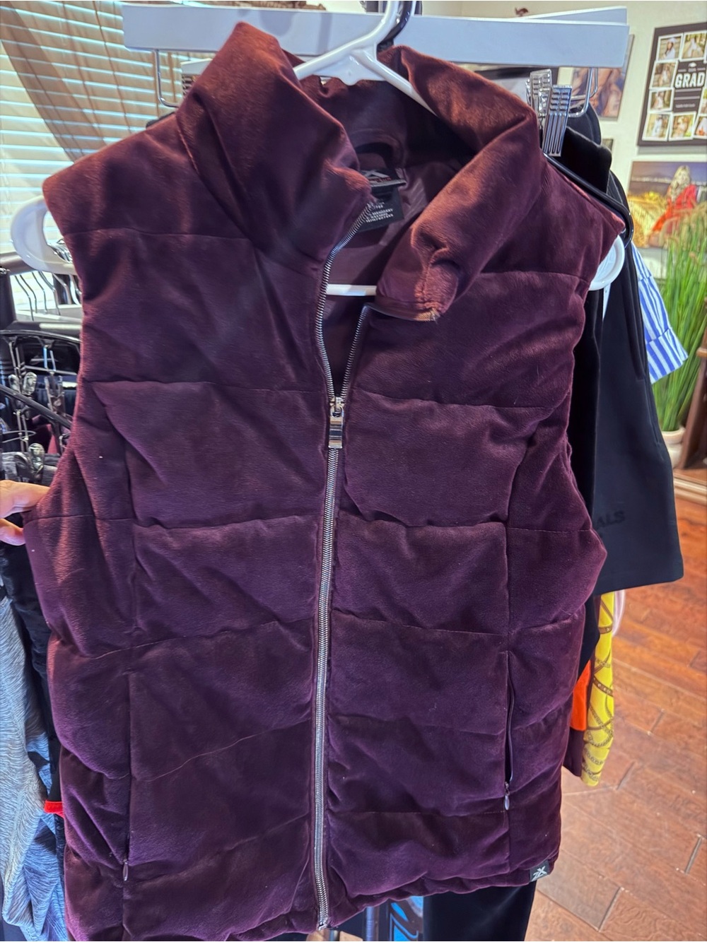 ZeroXposur Plum Quilted Sleeveless Vest